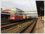 185 051 mit mal wieder einen VOLLEN Gterzug in Regensburg Hbf