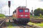 110 210 am 31.08.2006 in Regensburg Hbf. Damals kamen 110 alle zwei Stunden mit den REs aus Mnchen nach Regensburg.