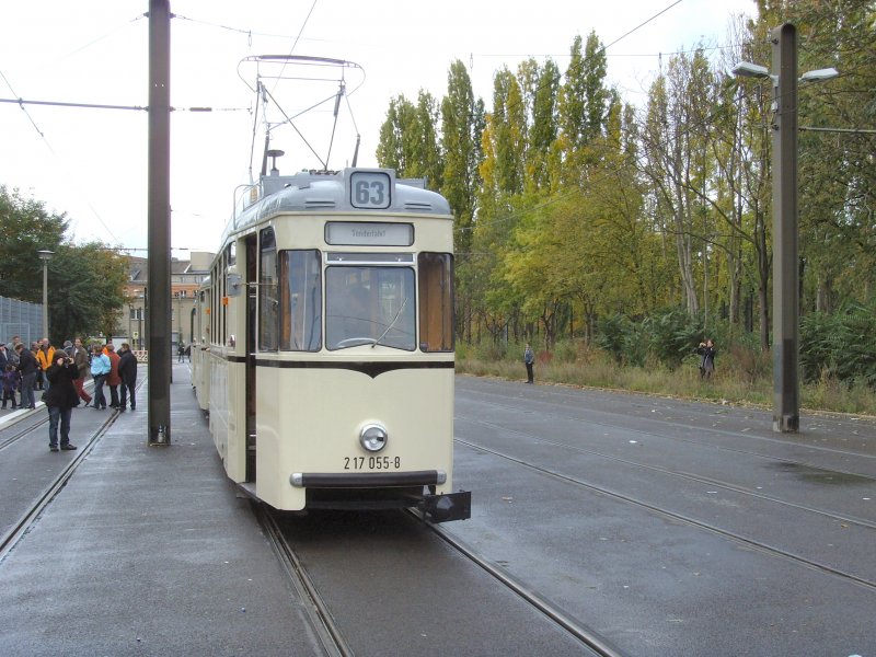 REKO-ZUg in der Wendeschleife Langenbeckstrasse, Berlin 18.10.2009