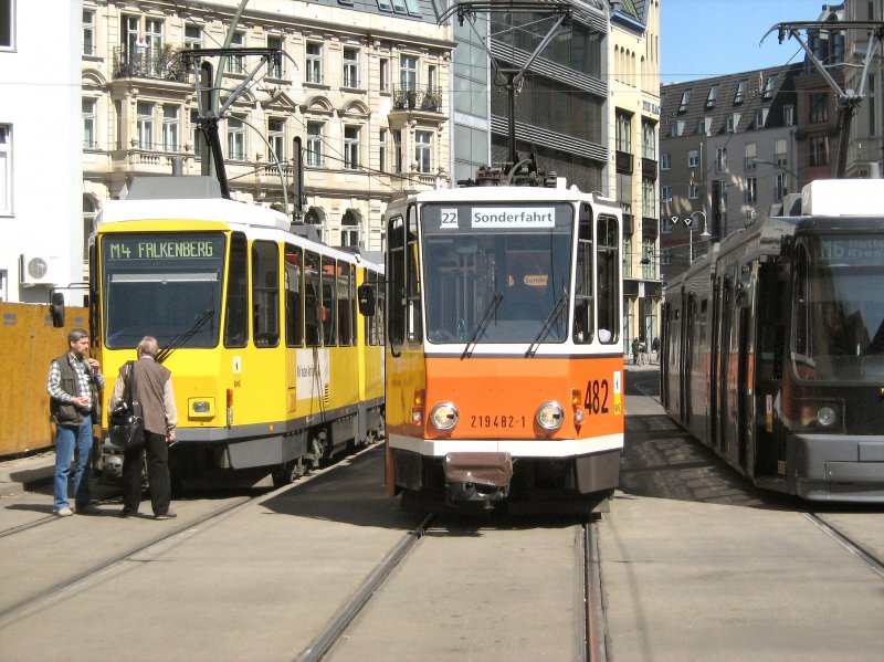 Stirnansicht KT4D, Hackscher Markt, 19.4.2009