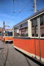 Gro�raumwgen und KT4D in den BVB-Farben, Foto Berlin um 1992