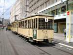 Beiwagen B24 hinter Tw 5984 am Alexanderplatz, Juli 2009