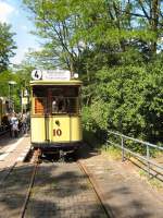 Tw 10 an der Endstelle Altes Wasserwerk in Friedrichshagen, 10.
