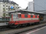 Re 4/4 II 11141 ins Swiss Express Lackierung in Luzern am 23.
