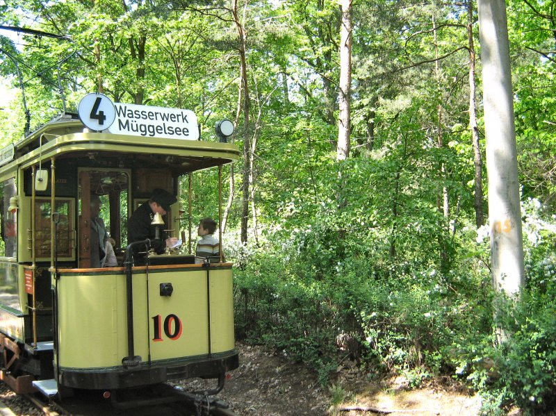 Tw 10 in Rahnsdorf (Waldschenke), 10. 5. 2009