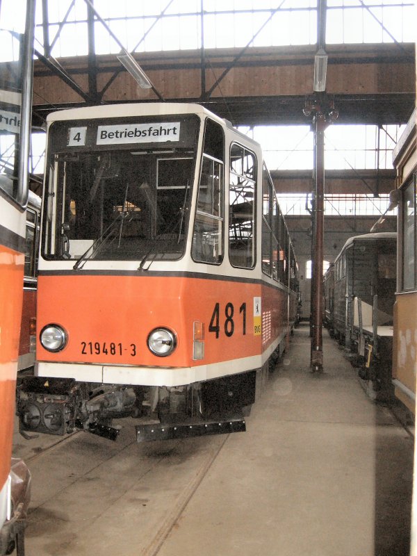 Tw 481 im Bh Niedersch�nhausen, 2006